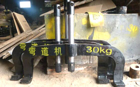 30kg丝杠弯道机